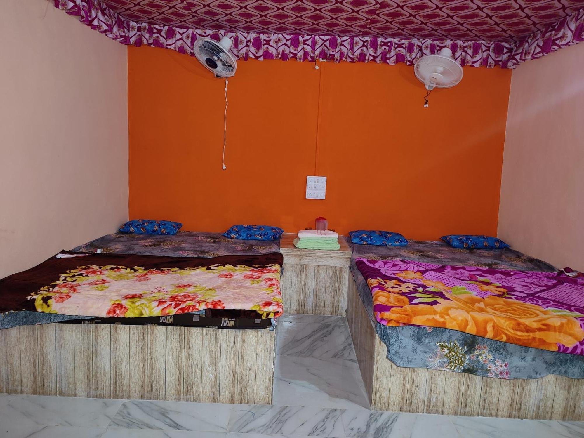 Rann Viram Homestay Dhordo Bagian luar foto