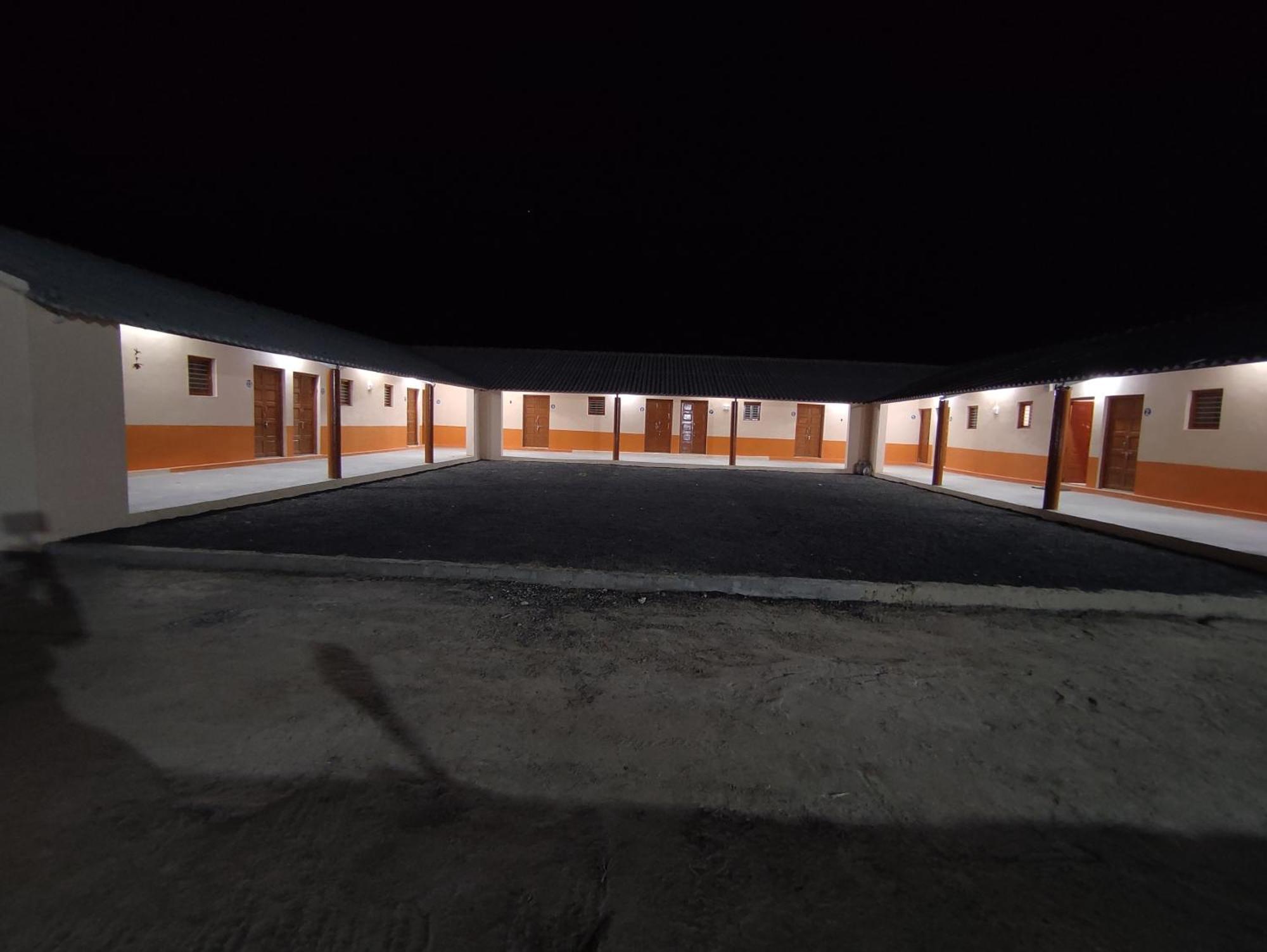 Rann Viram Homestay Dhordo Bagian luar foto