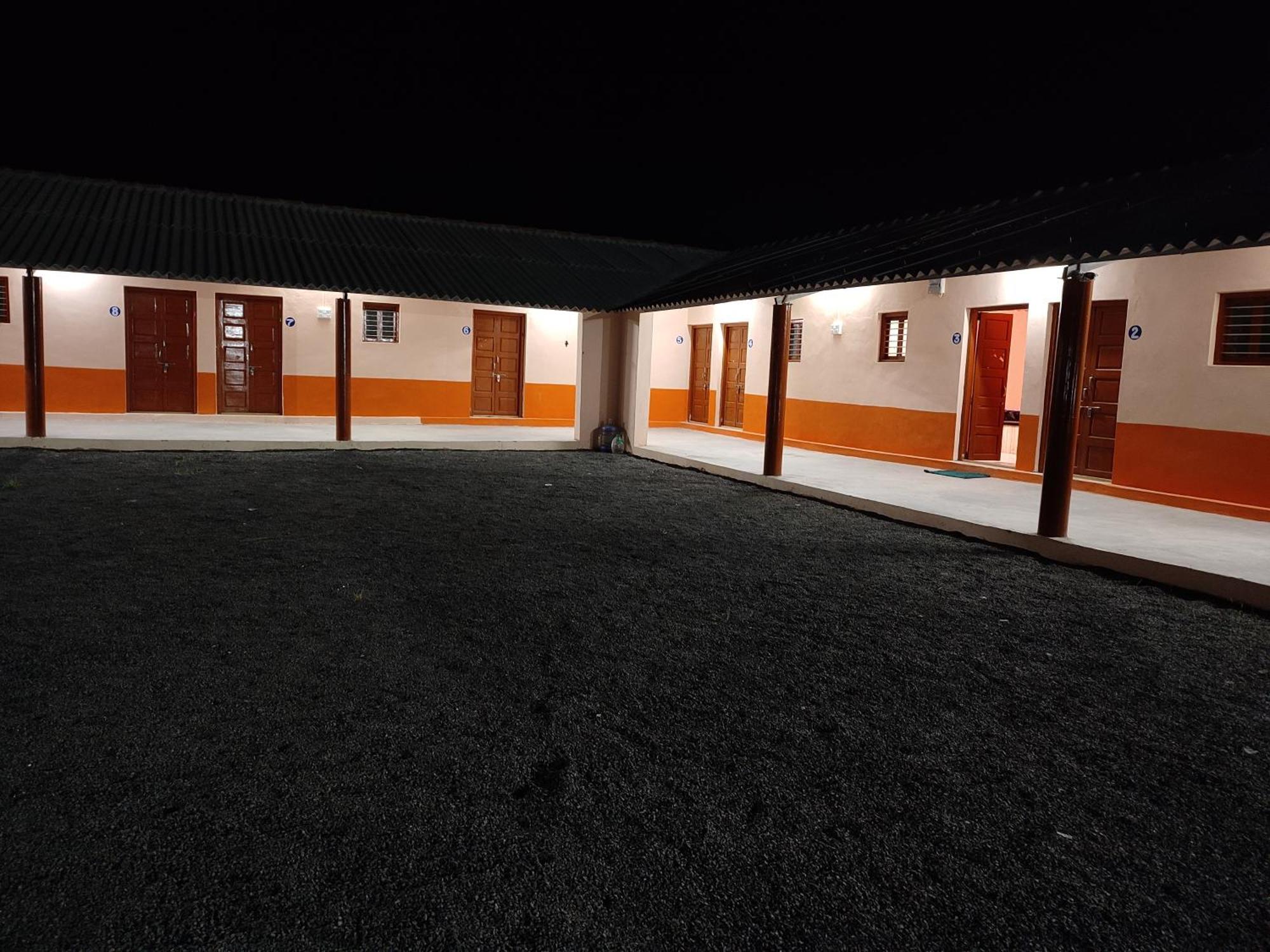 Rann Viram Homestay Dhordo Bagian luar foto