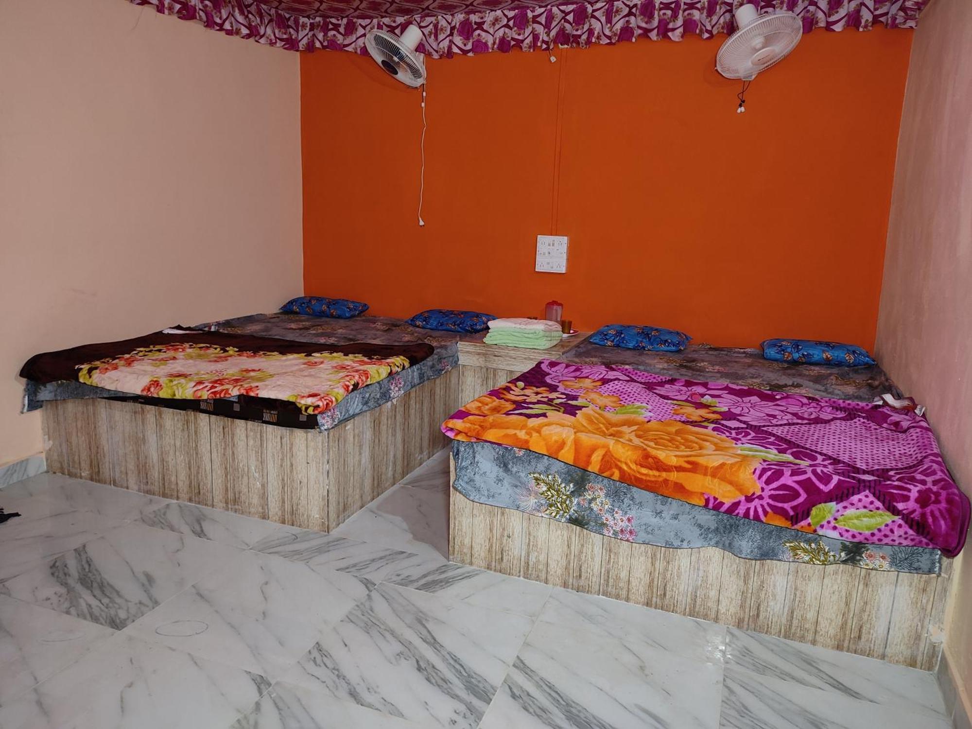 Rann Viram Homestay Dhordo Bagian luar foto